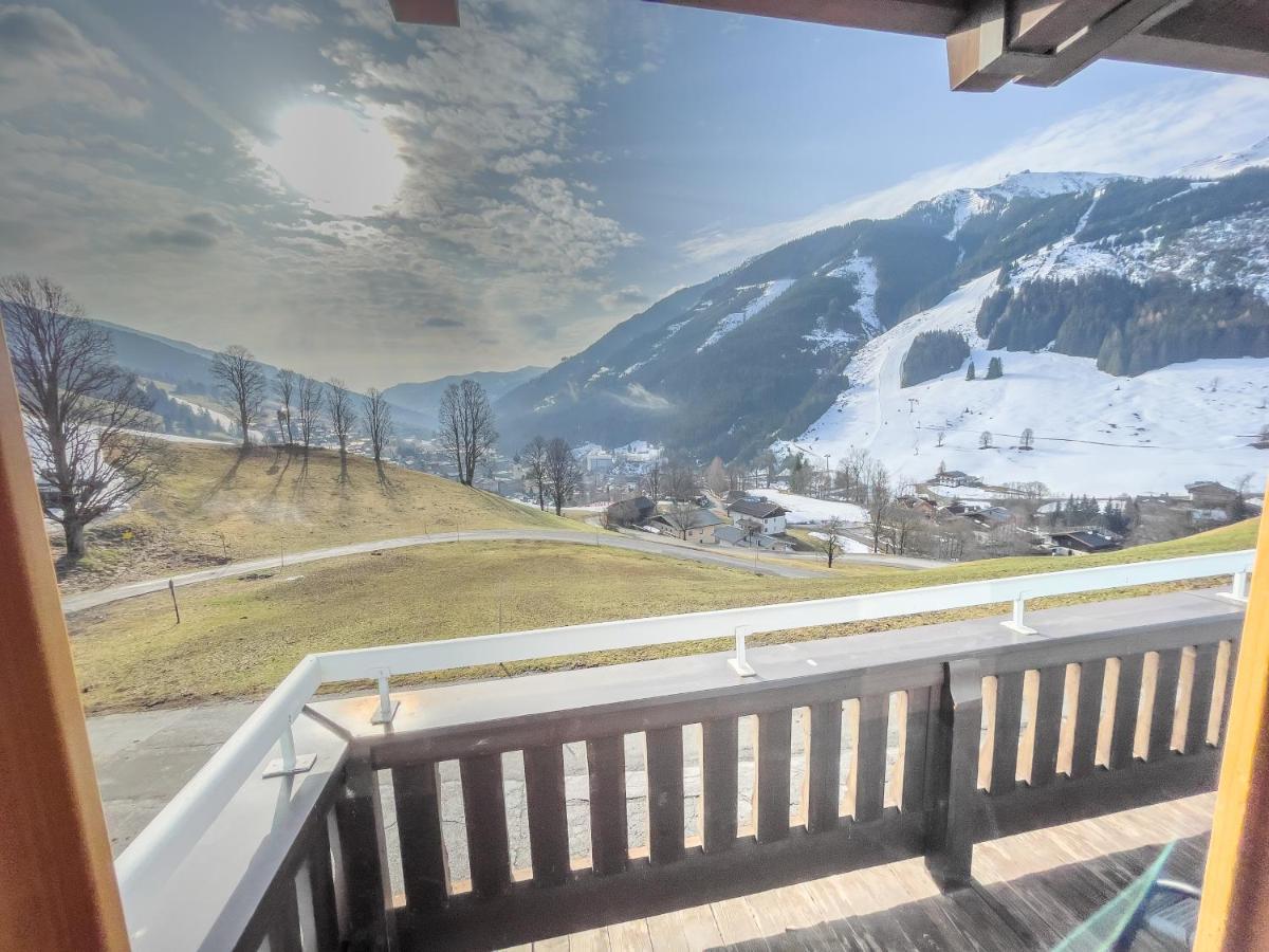 Saalbach Apartments Landhaus Bernkogel - Ski In Ski Out Экстерьер фото