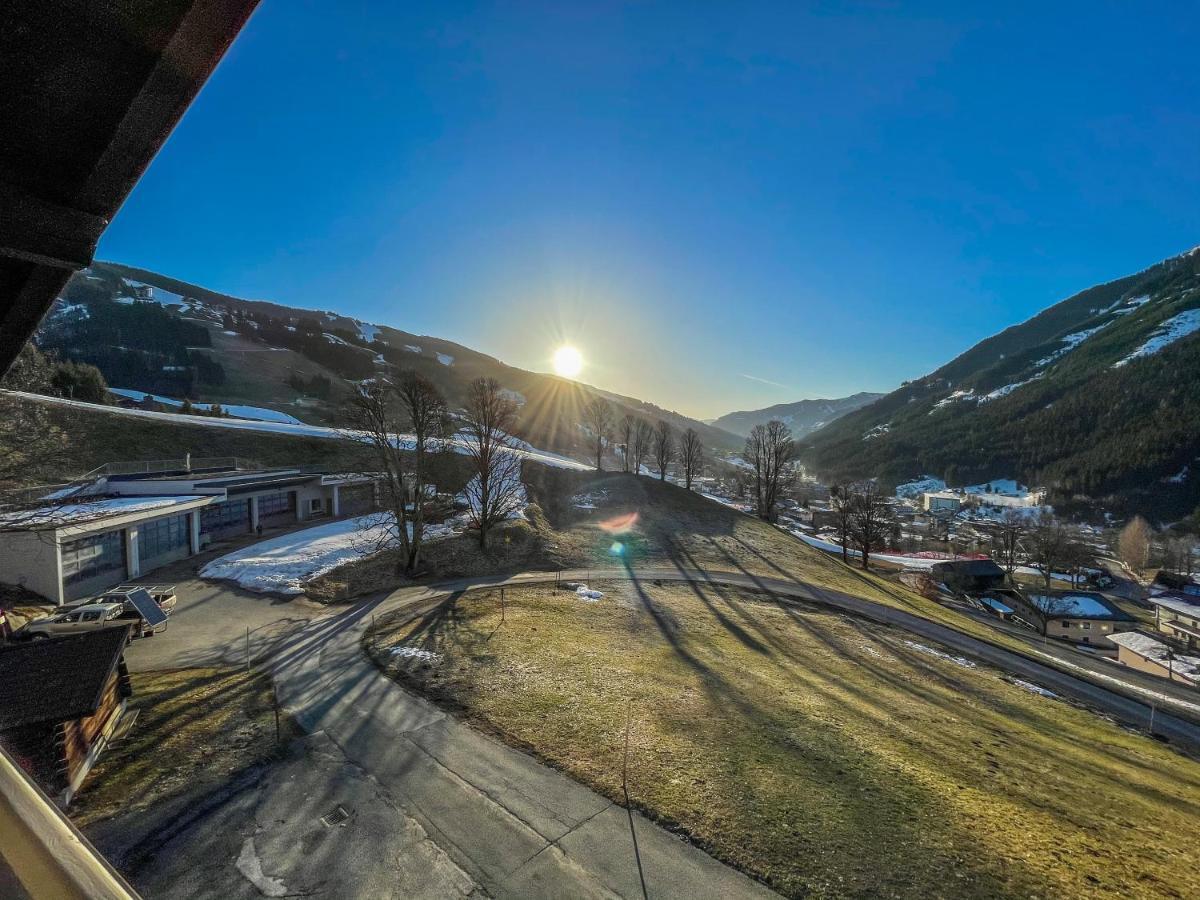 Saalbach Apartments Landhaus Bernkogel - Ski In Ski Out Экстерьер фото